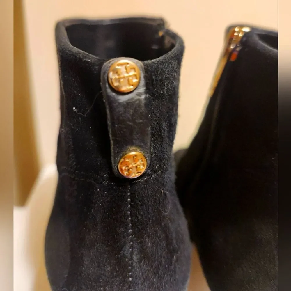 Tory Burch Luxe Black Suede Gold Zip Stiletto Ankle Boots Size 8 Retail $450